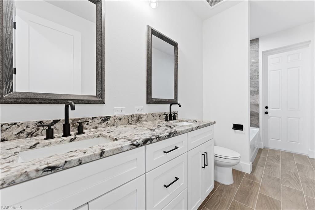 385 Paulcrest Ave, Lehigh Acres, FL 33974 Photo