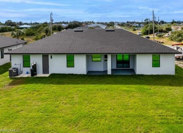 385 Paulcrest Ave, Lehigh Acres, FL 33974 Photo