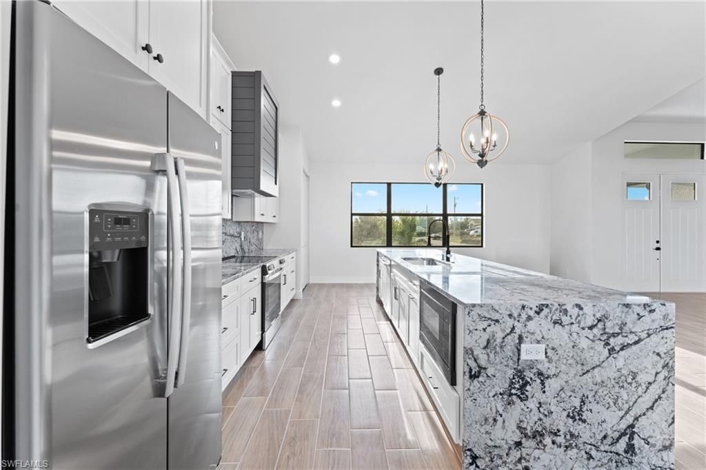 385 Paulcrest Ave, Lehigh Acres, FL 33974 Photo