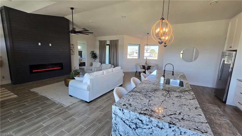 385 Paulcrest Ave, Lehigh Acres, FL 33974 Photo