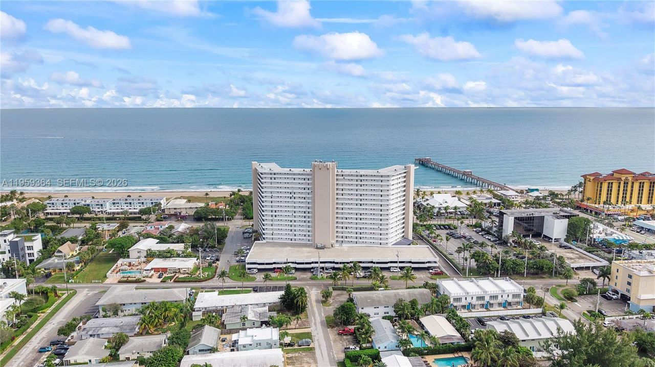 333 NE 21st Ave, Unit 608, Deerfield Beach, FL 33441 Photo