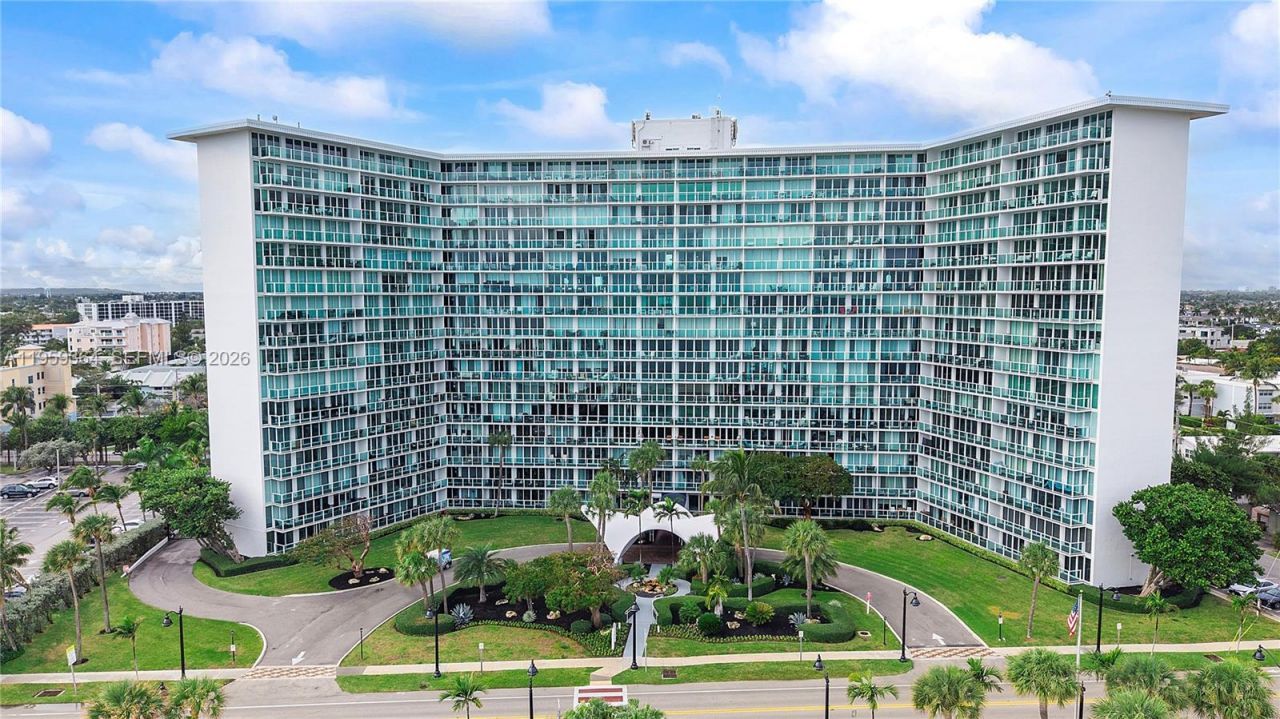 333 NE 21st Ave, Unit 608, Deerfield Beach, FL 33441 Photo