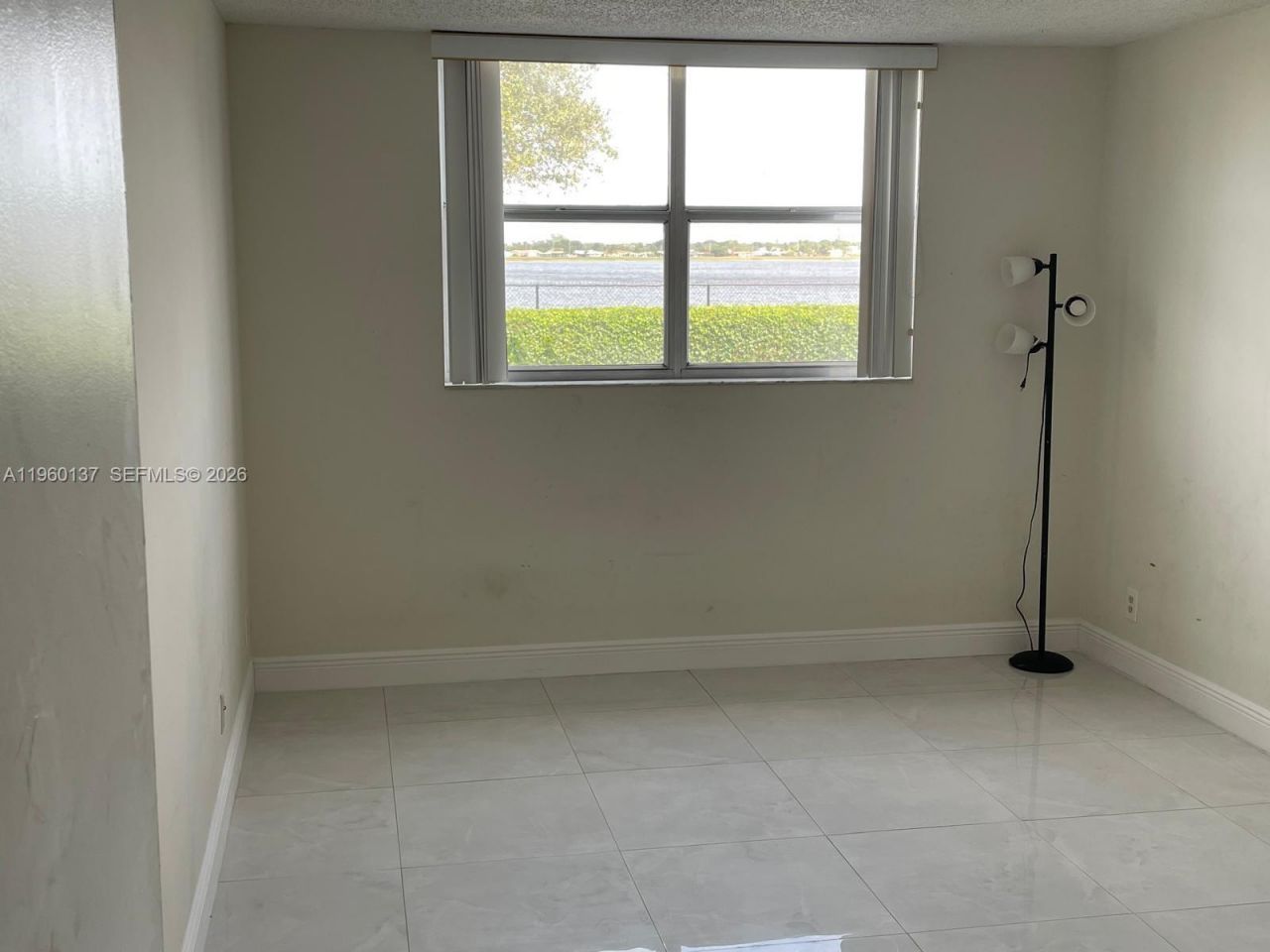 470 Executive Center Dr , Unit 1C, West Palm Beach, FL 33401 Photo