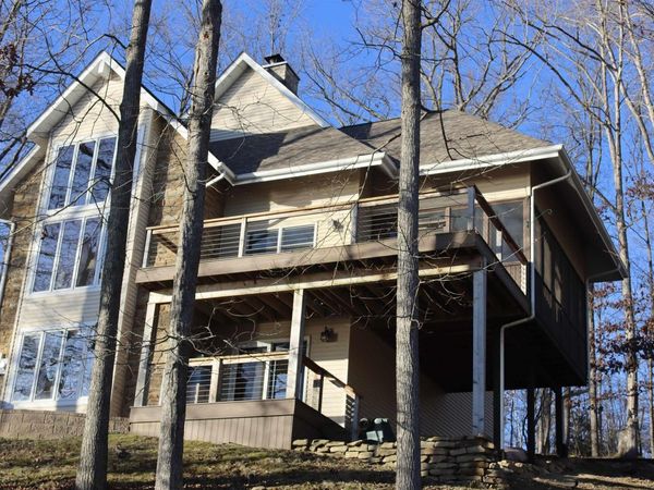 9002 E Agate Avenue, Nashville, IN 47448