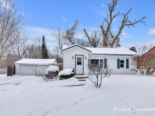 753 W State Street, Belding, MI 48809