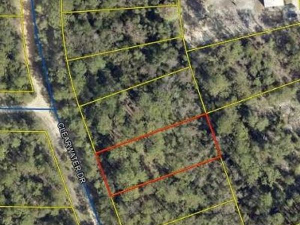 Clearwater Dr DR , DE FUNIAK SPRINGS, fl 32433