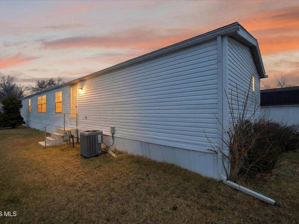 315 Parkview Drive, Bowling Green, OH 43402