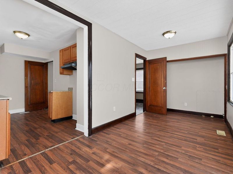 641 S Warren Avenue, Columbus, OH 43204 Photo 8