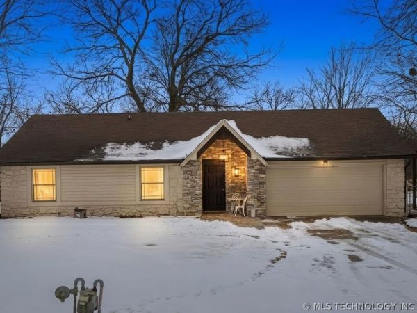 8558 E Melody Court, Claremore, OK 74019