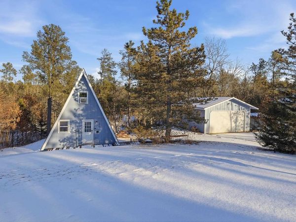 2418 RIDGEWOOD DRIVE, Friendship, WI 53934