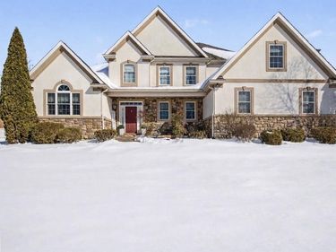 2452 MERCEDES COURT, HARRISBURG, PA 17112