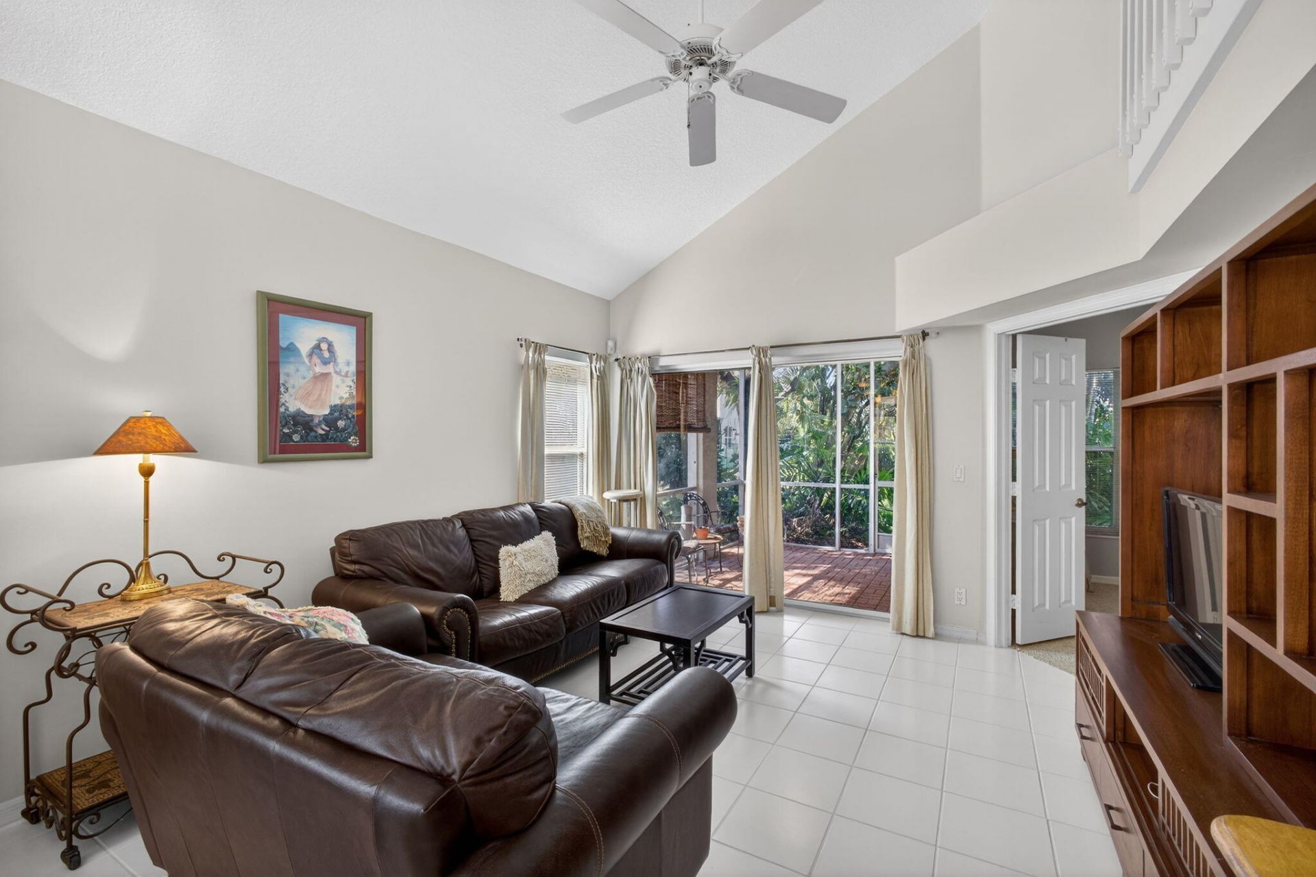 1120 Via Jardin, Riviera Beach, FL 33418 Photo