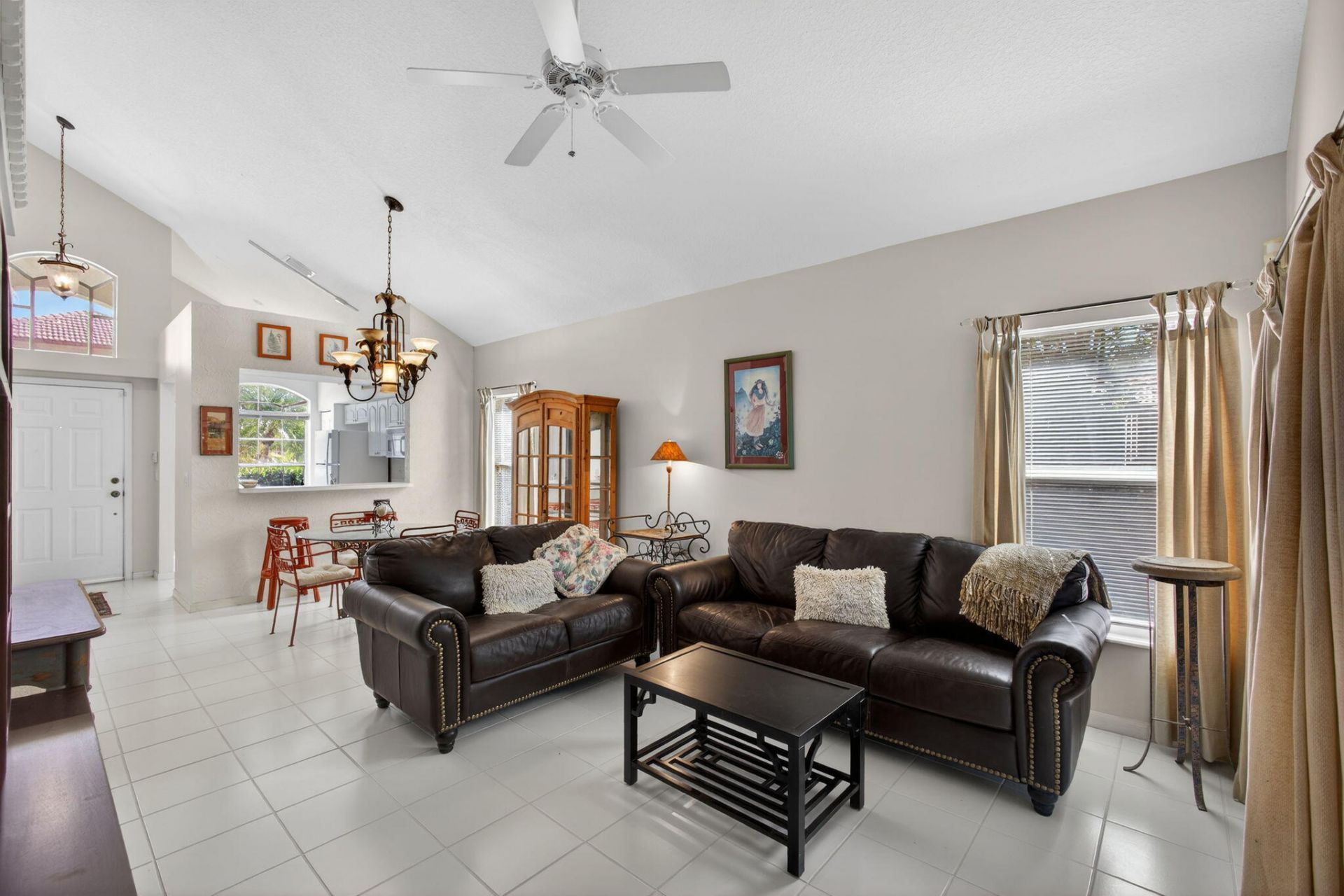 1120 Via Jardin, Riviera Beach, FL 33418 Photo