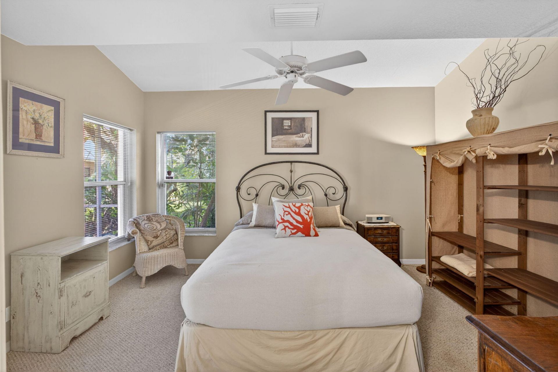 1120 Via Jardin, Riviera Beach, FL 33418 Photo