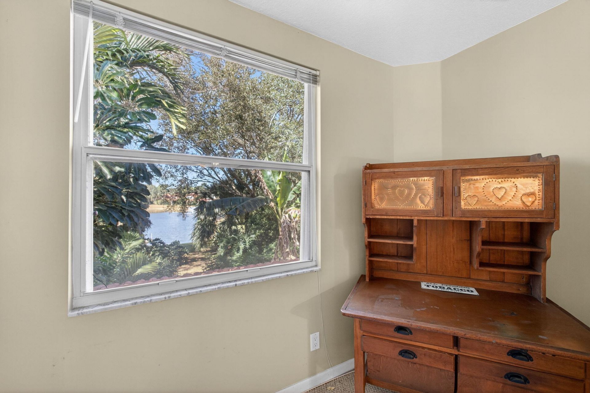 1120 Via Jardin, Riviera Beach, FL 33418 Photo