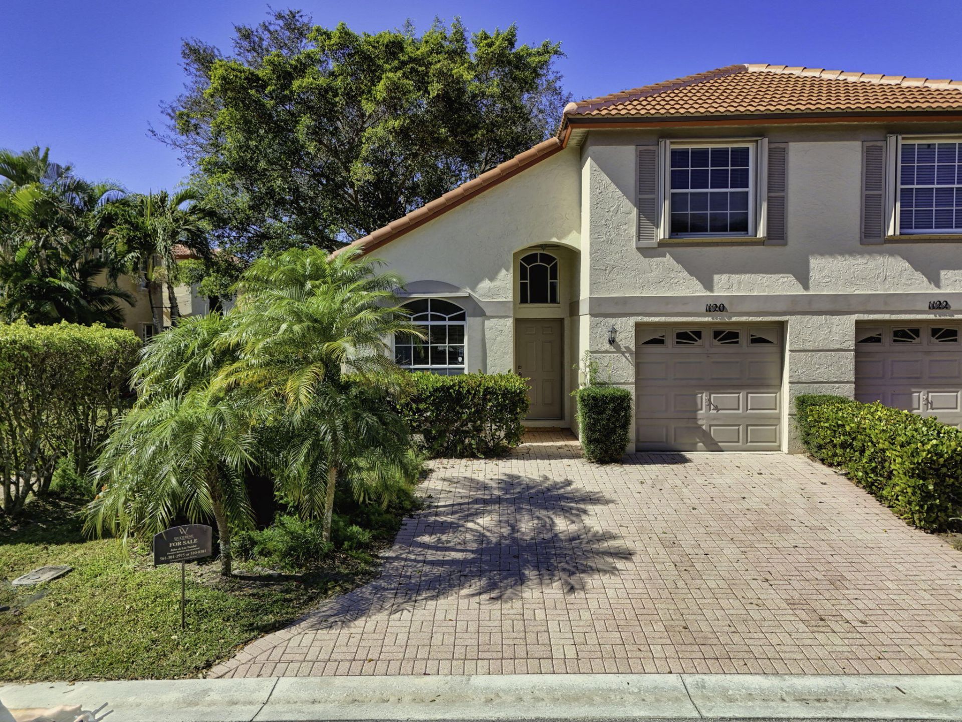 1120 Via Jardin, Riviera Beach, FL 33418 Photo