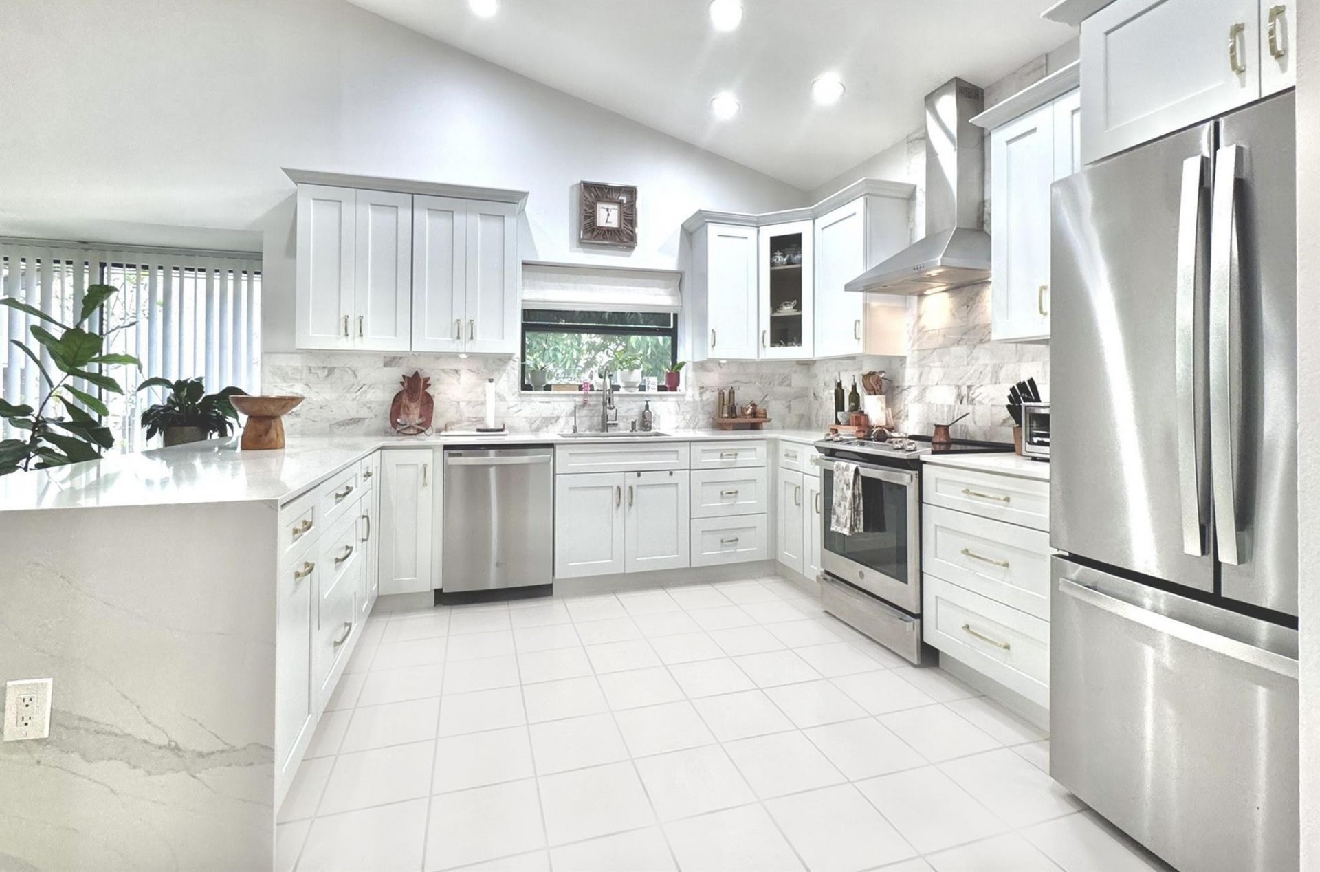 8330 Black Olive Drive, Tamarac, FL 33321 Photo