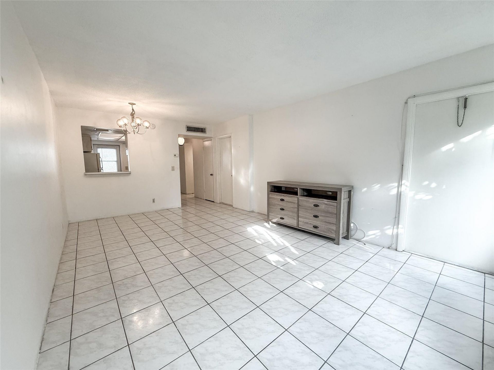 1333 E Hallandale Beach Boulevard, Unit 335, Hallandale Beach, FL 33009 Photo