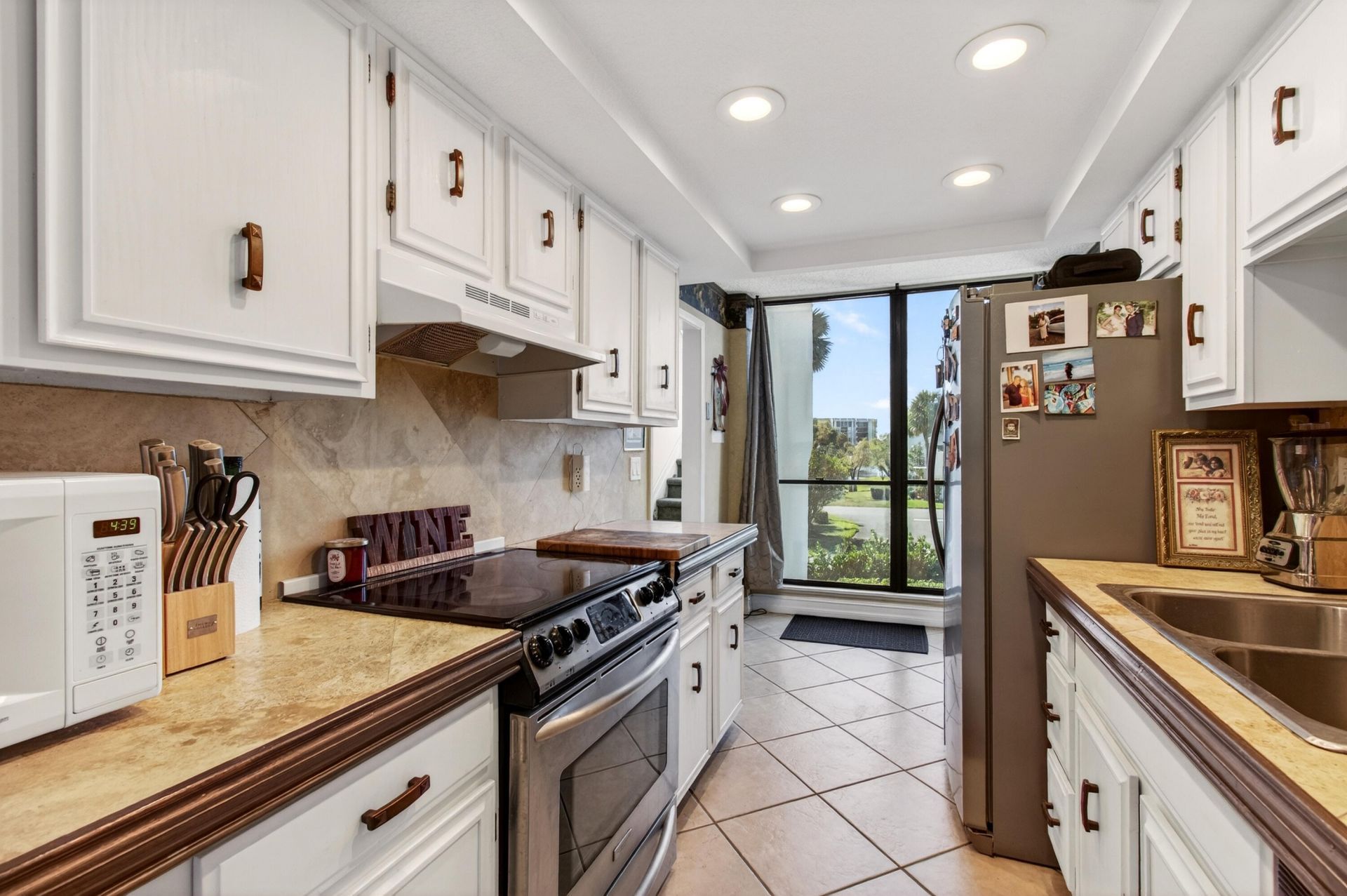 2303 Bridgewood Drive, Unit 2303, Boca Raton, FL 33434 Photo