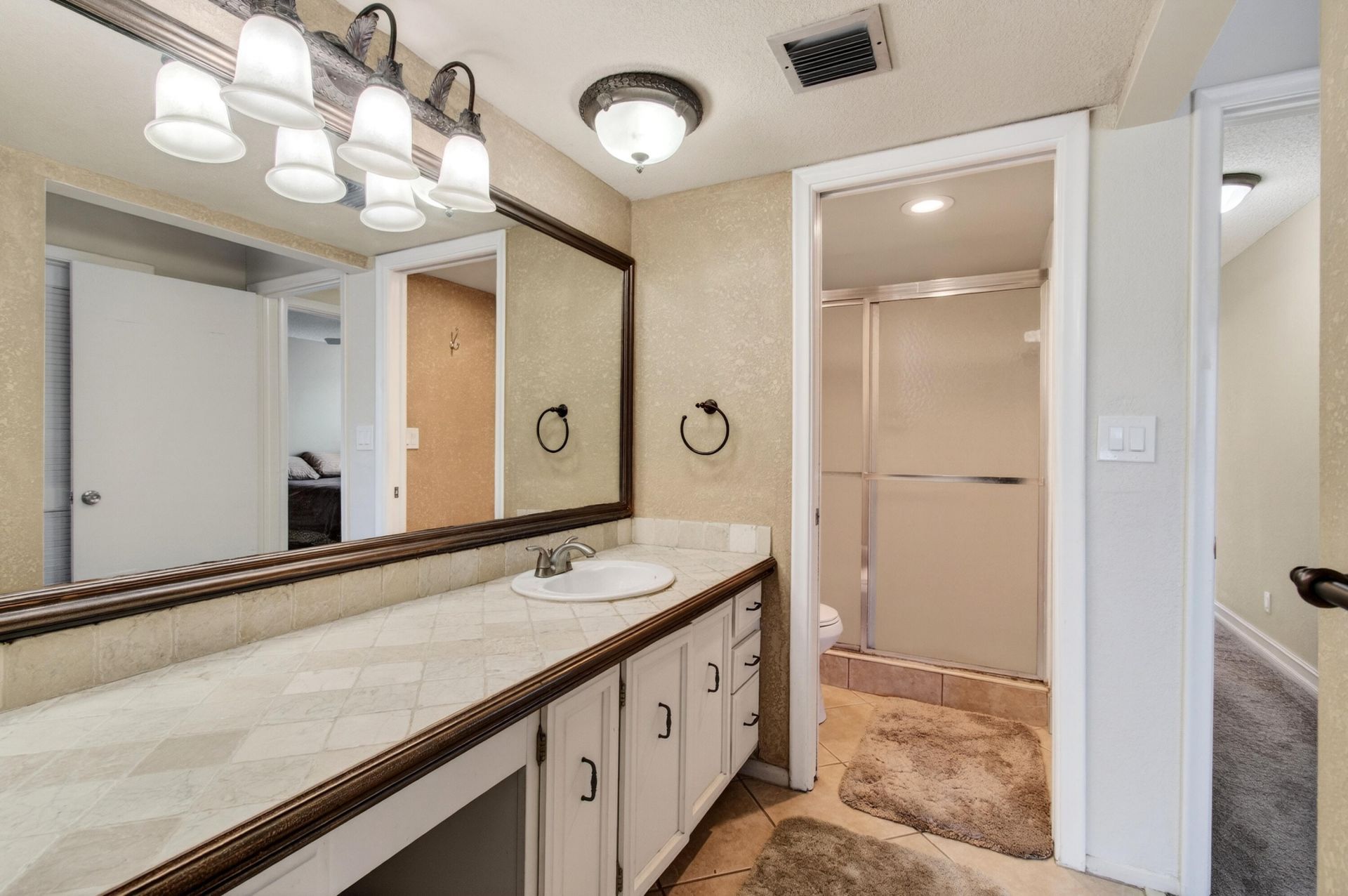 2303 Bridgewood Drive, Unit 2303, Boca Raton, FL 33434 Photo