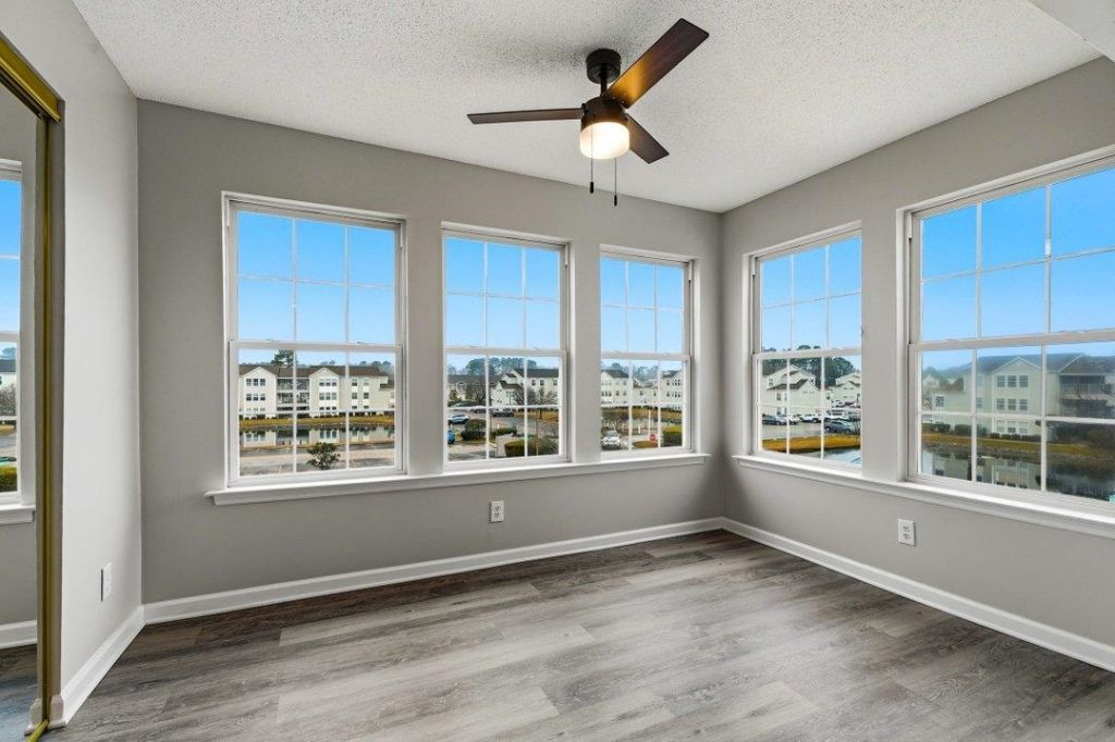 2269 Essex Dr. Photo 11