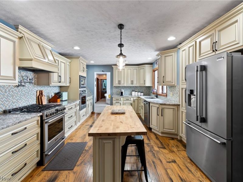 5107 Fox Ridge Dr., Green, OH 44720 Photo 10