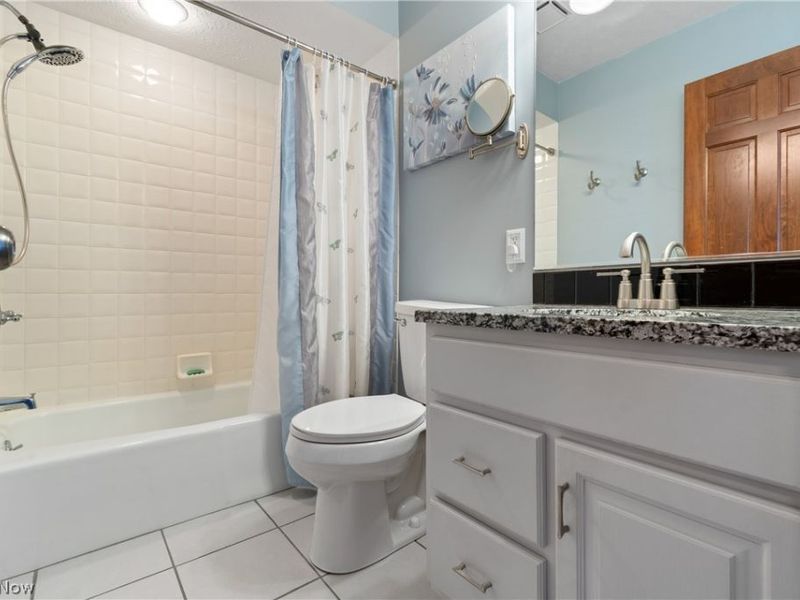 5107 Fox Ridge Dr., Green, OH 44720 Photo 18