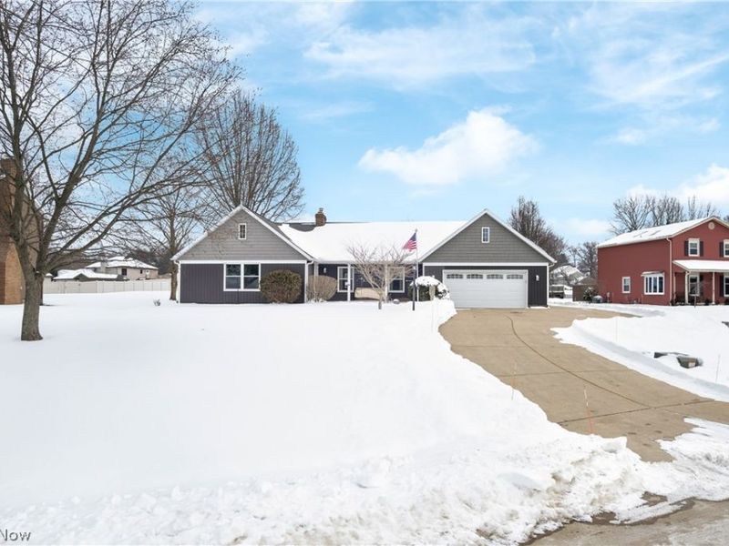 5107 Fox Ridge Dr., Green, OH 44720 Photo 2