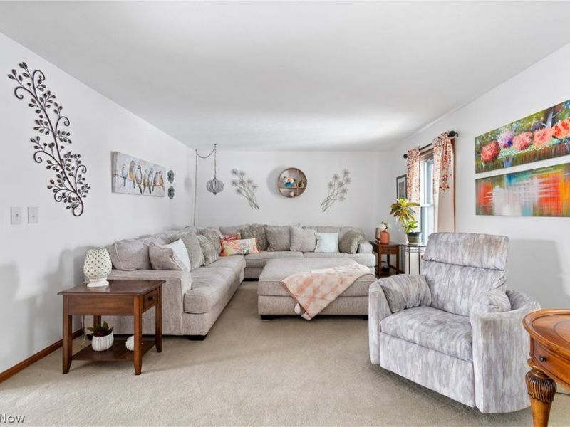 5107 Fox Ridge Dr., Green, OH 44720 Photo 5