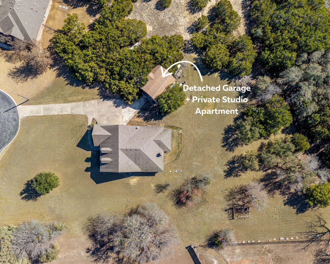 100 Clydesdale Ct, Liberty Hill, TX 78642 Main Photo