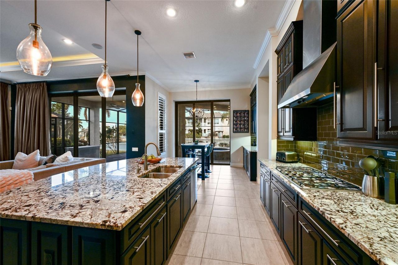 512 Mast Drive, Bradenton, FL 34208 Photo