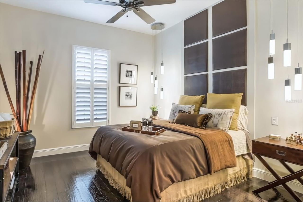 512 Mast Drive, Bradenton, FL 34208 Photo