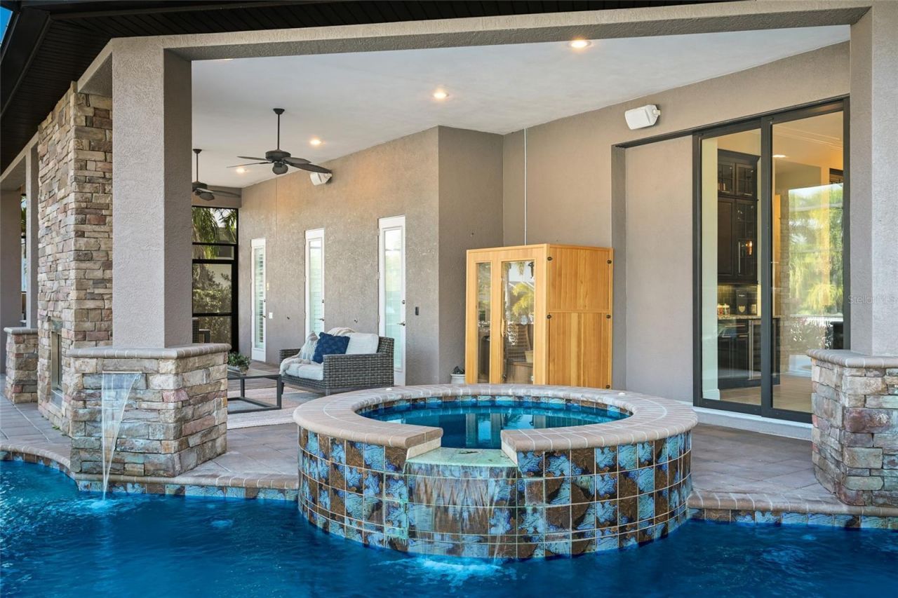 512 Mast Drive, Bradenton, FL 34208 Photo