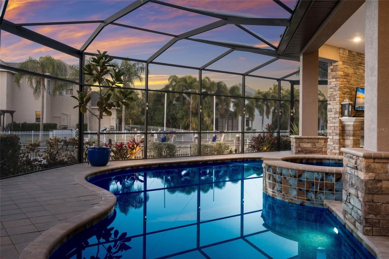 512 Mast Drive, Bradenton, FL 34208 Photo