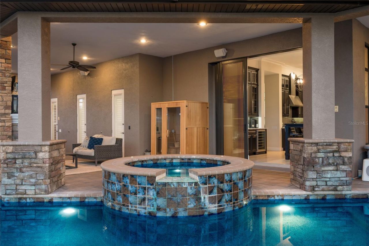 512 Mast Drive, Bradenton, FL 34208 Photo