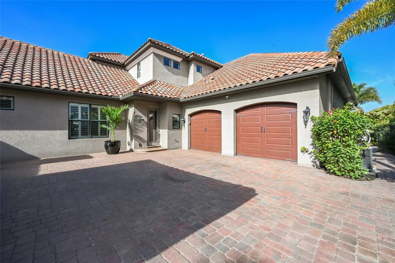 512 Mast Drive, Bradenton, FL 34208 Photo