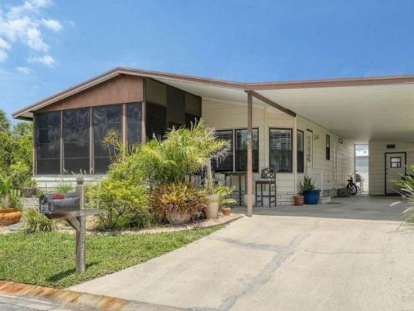 763 LAKESIDE DRIVE, NORTH PORT, FL 34287