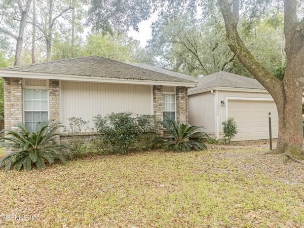 8066 DICKIE Drive, Jacksonville, FL 32216