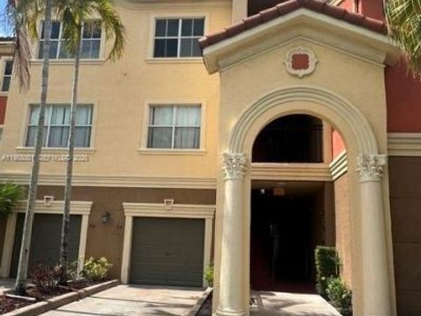 4700 SW 160th Ave, Unit 417, Miramar, FL 33027