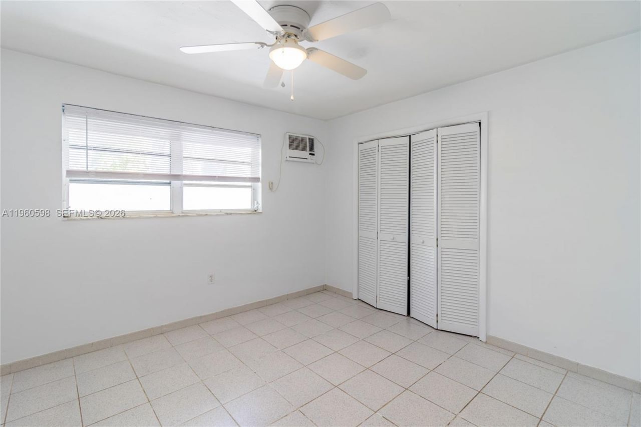 710 11th St, Unit 5, Miami Beach, FL 33139 Photo