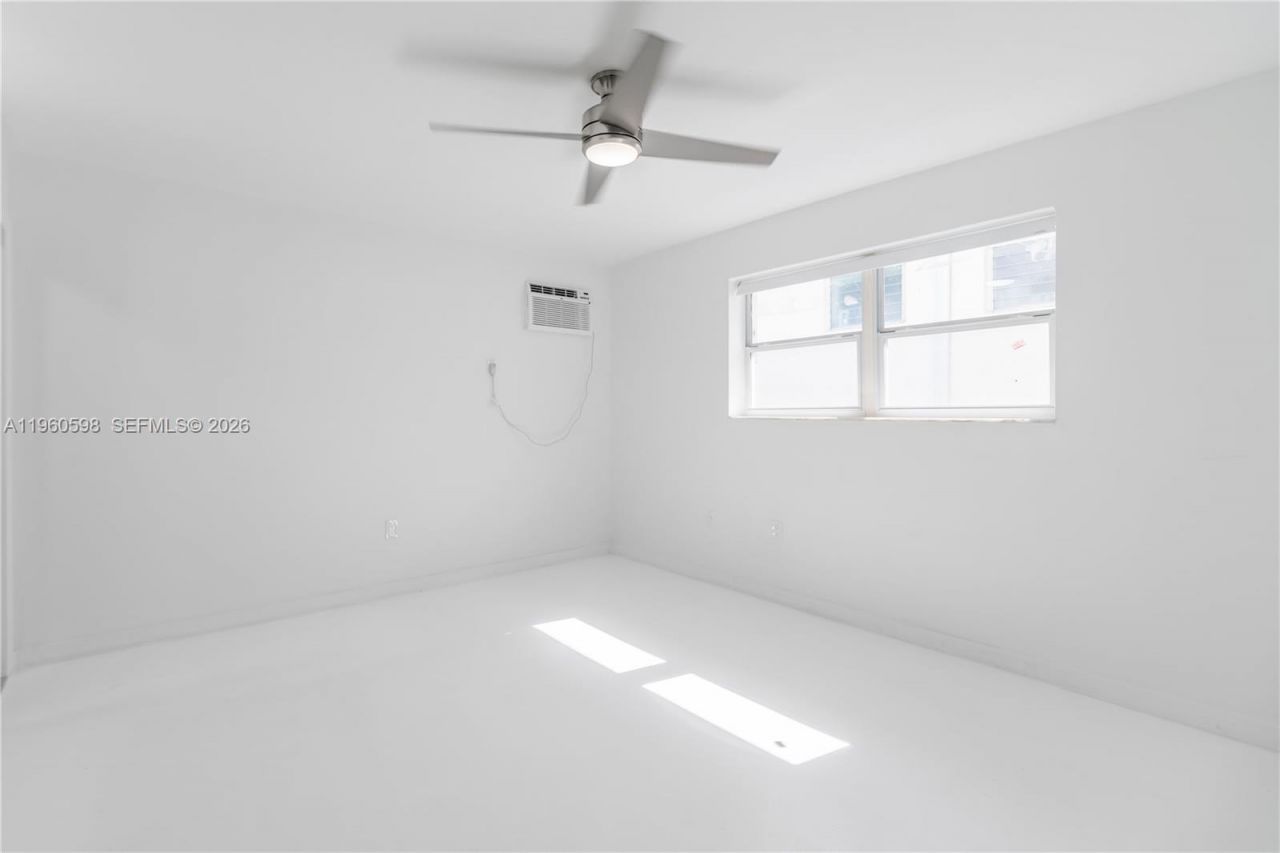 710 11th St, Unit 5, Miami Beach, FL 33139 Photo