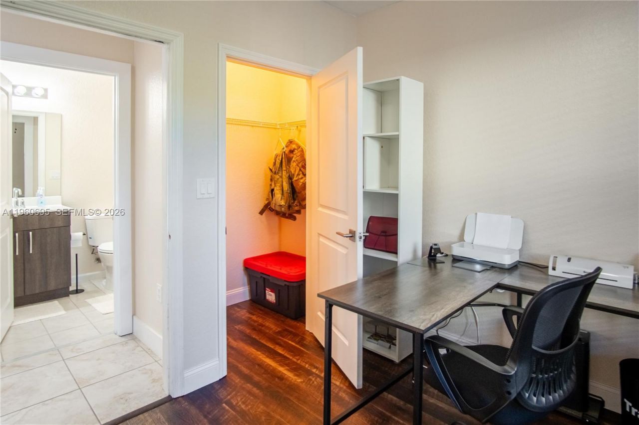 1447 SE 24th Ave , Homestead, FL 33035 Photo