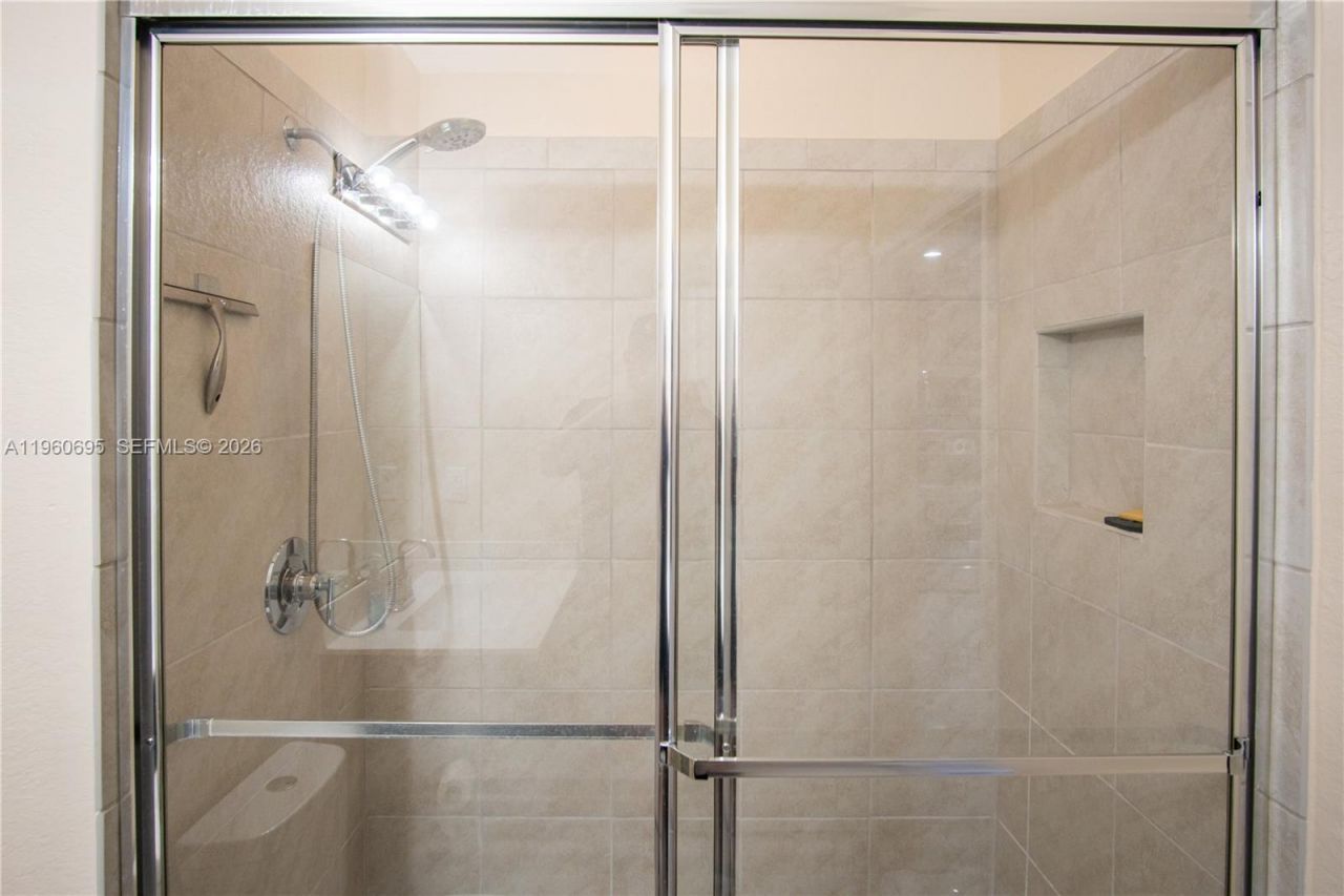 1447 SE 24th Ave , Homestead, FL 33035 Photo