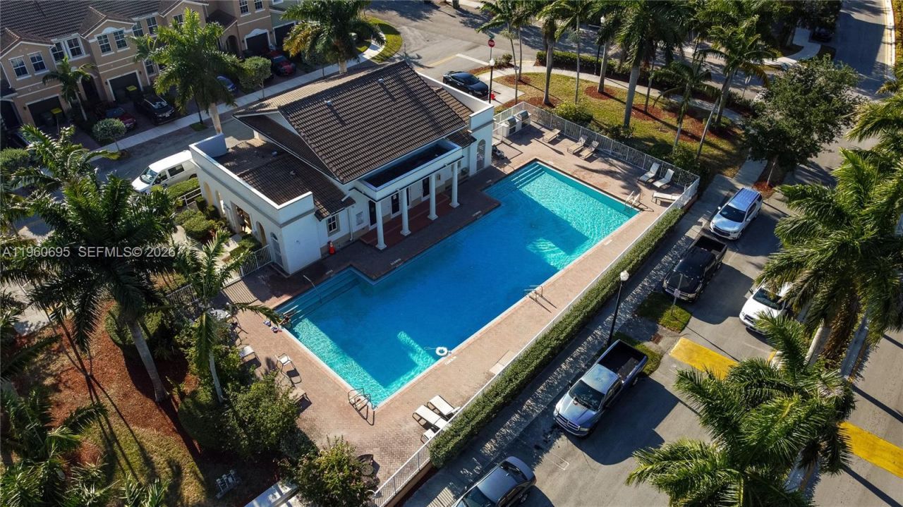 1447 SE 24th Ave , Homestead, FL 33035 Photo