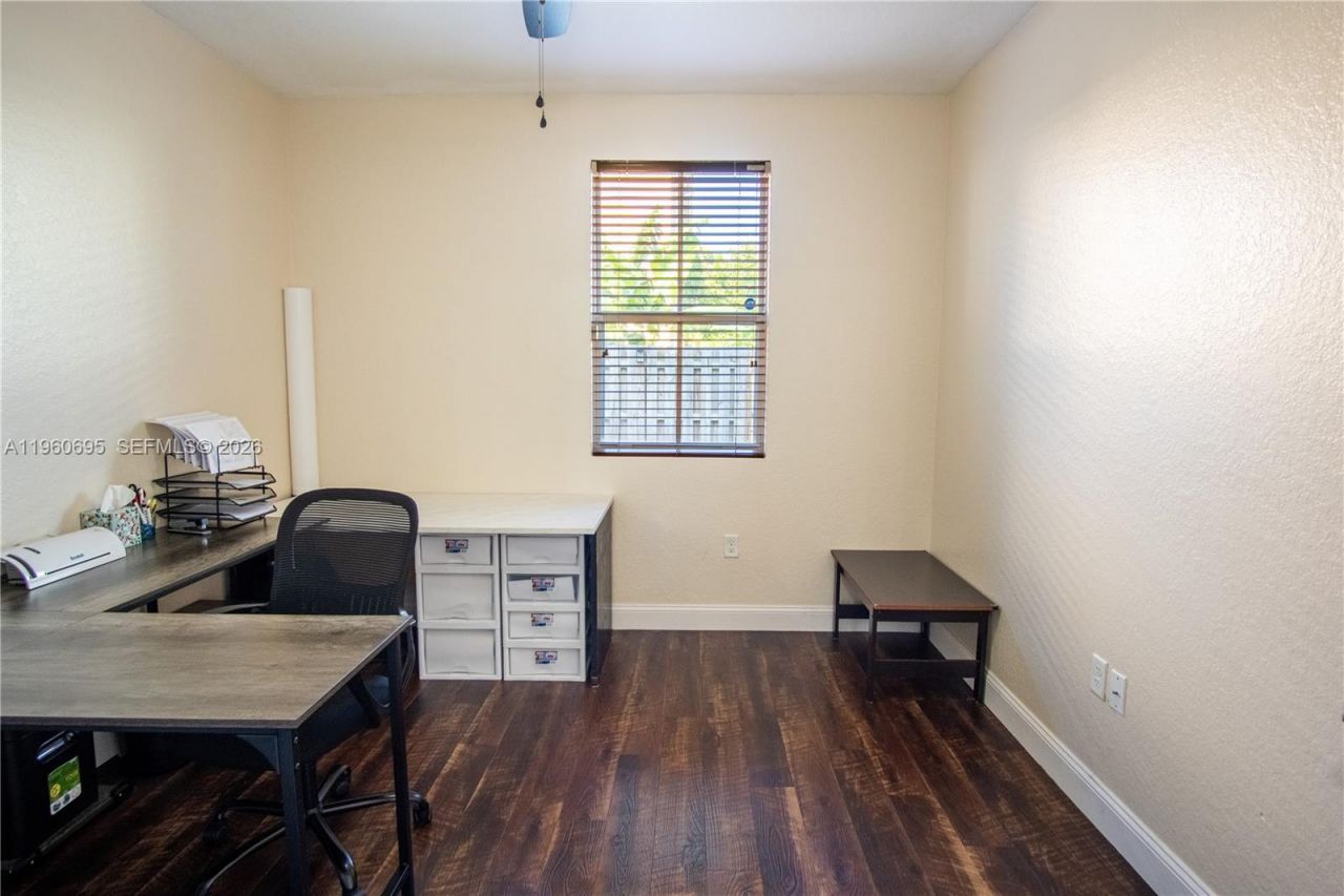 1447 SE 24th Ave , Homestead, FL 33035 Photo