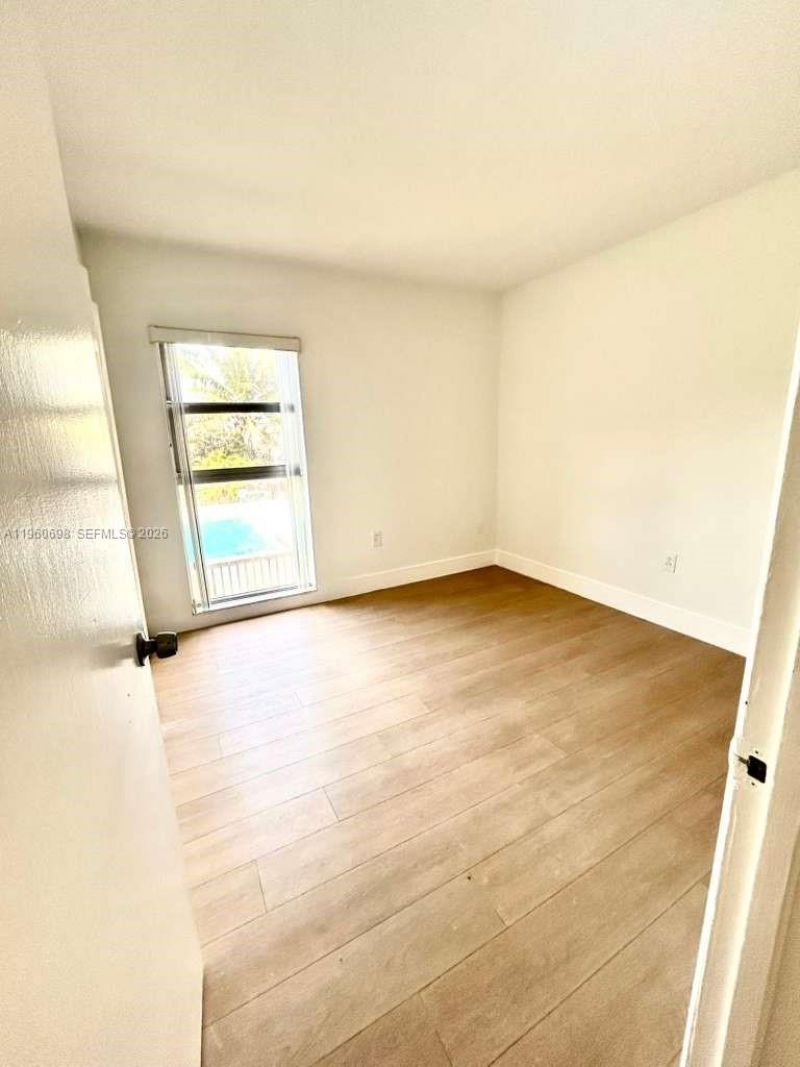 8775 Park Blvd, Unit 112, Miami, FL 33172 Photo