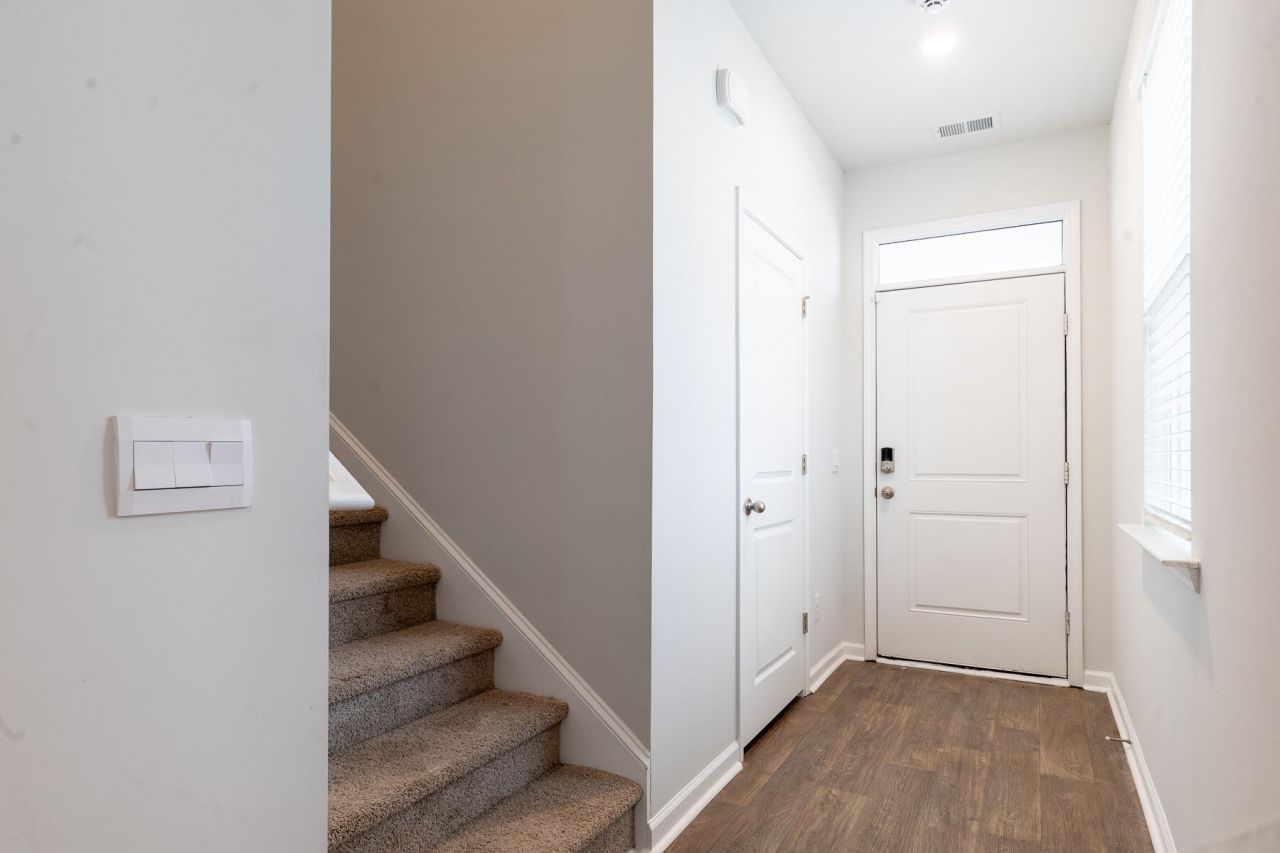 155 Ivory Shadow Road Photo 7