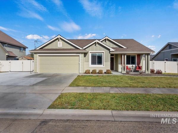 1254 E Oakbrook Ct, Meridian, ID 83642
