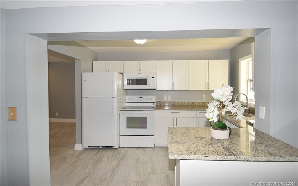 976 SW 34th Terrace, Palm City, FL 34990 Photo