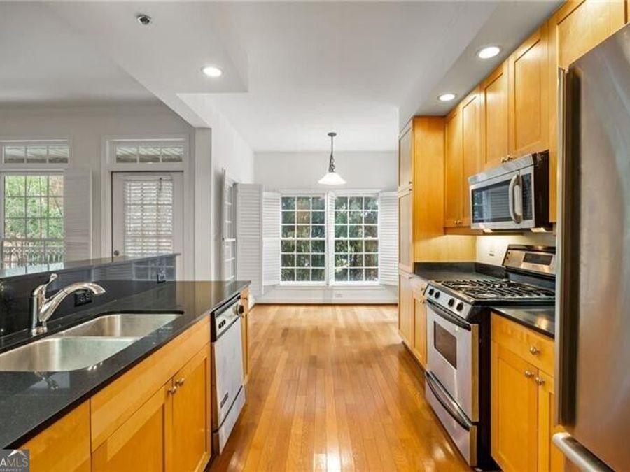 Property Image 11